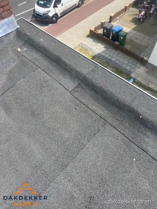 Kosten dakisolatie: plat dak met bitumen dakbedekking in Laren Kosten dakisolatie: plat dak met bitumen dakbedekking in Laren